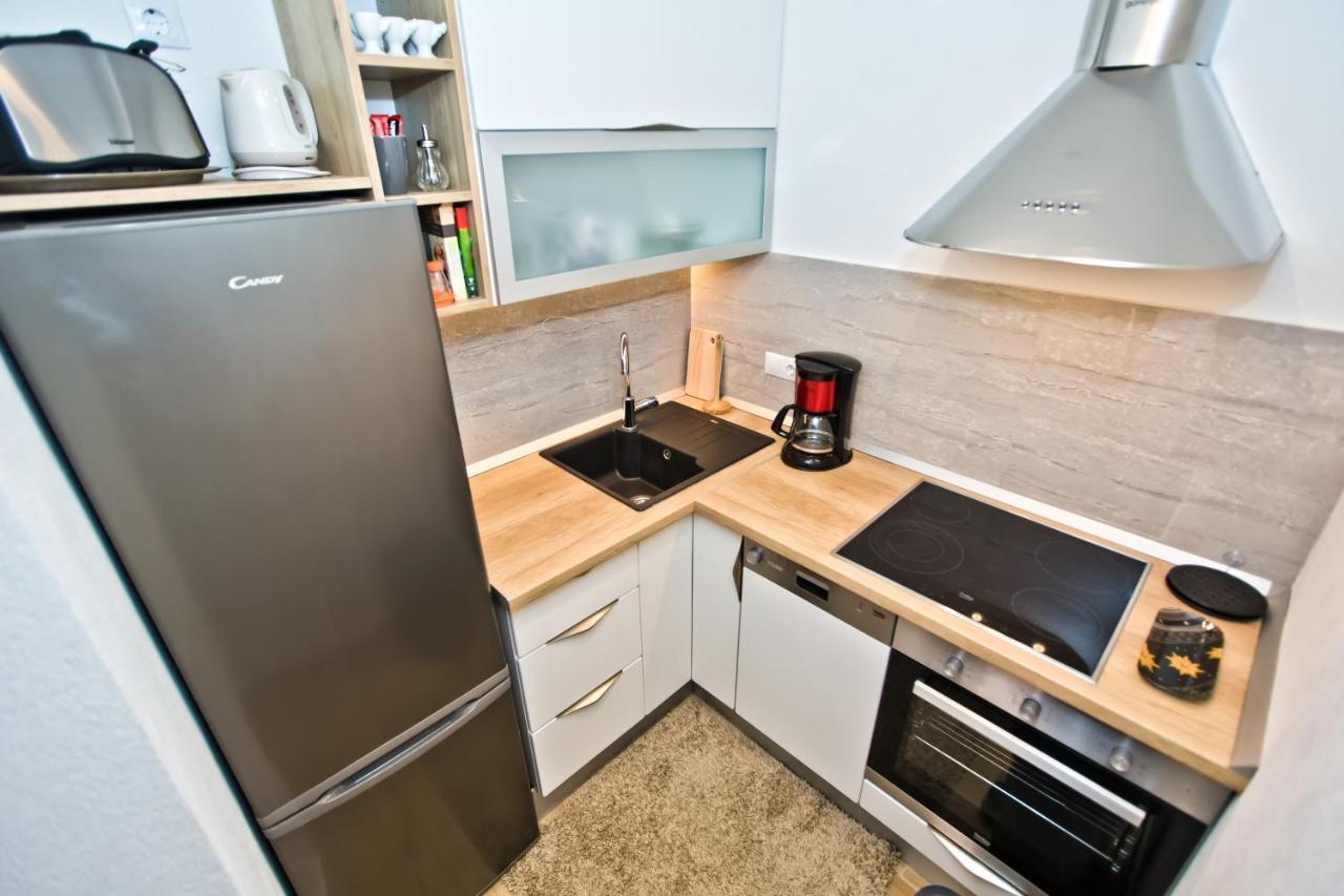 חוואר Apartments Anita מראה חיצוני תמונה