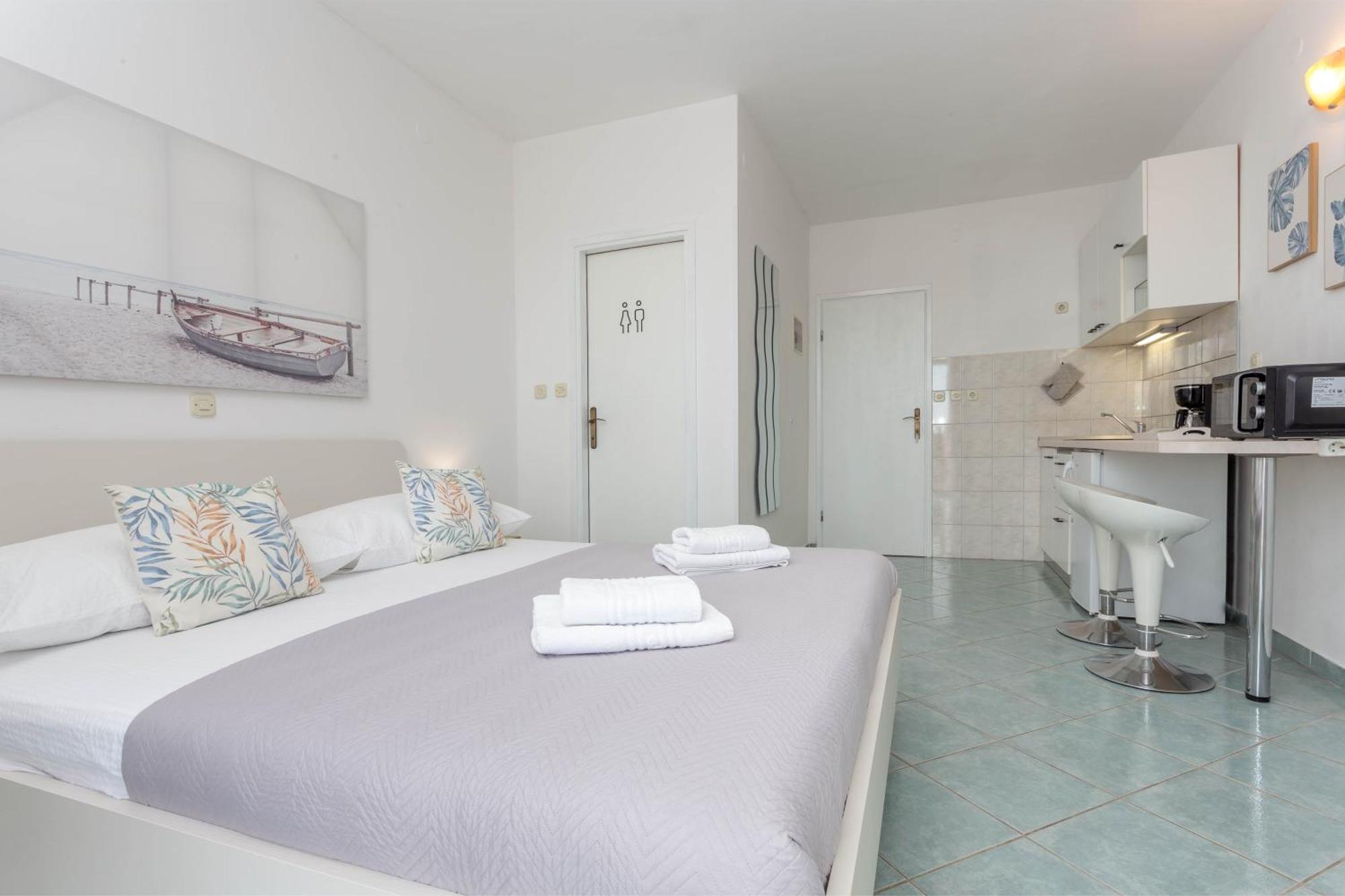 חוואר Apartments Anita מראה חיצוני תמונה